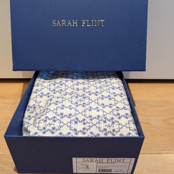 Velvet gold trimmed open back stilletto - Picture 7 of 7